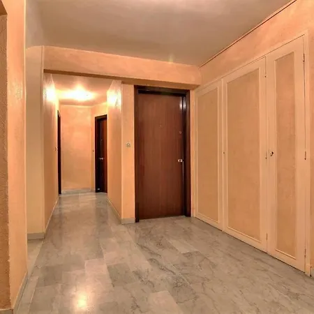 Studio Centre Apartment *